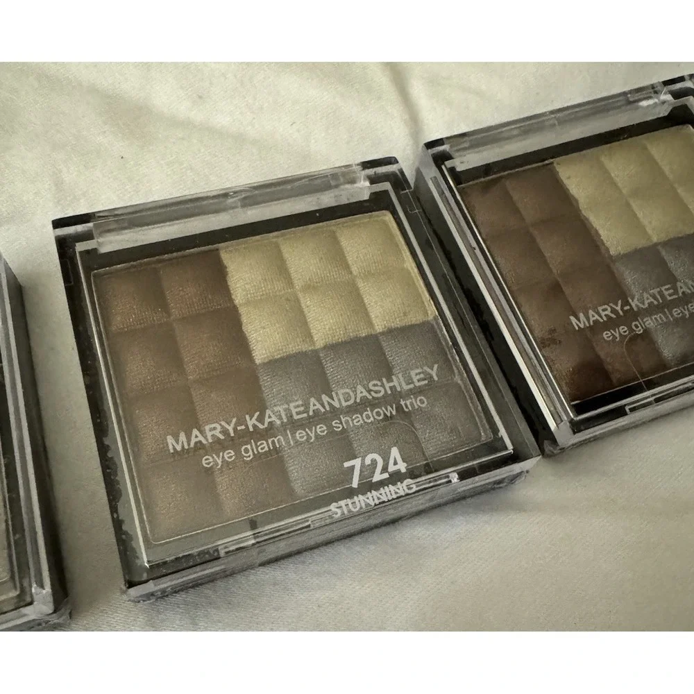 Mary-Kate & Ashley Eye Glam Eyeshadow Trio 724 Stunning Y2K Vintage Makeup